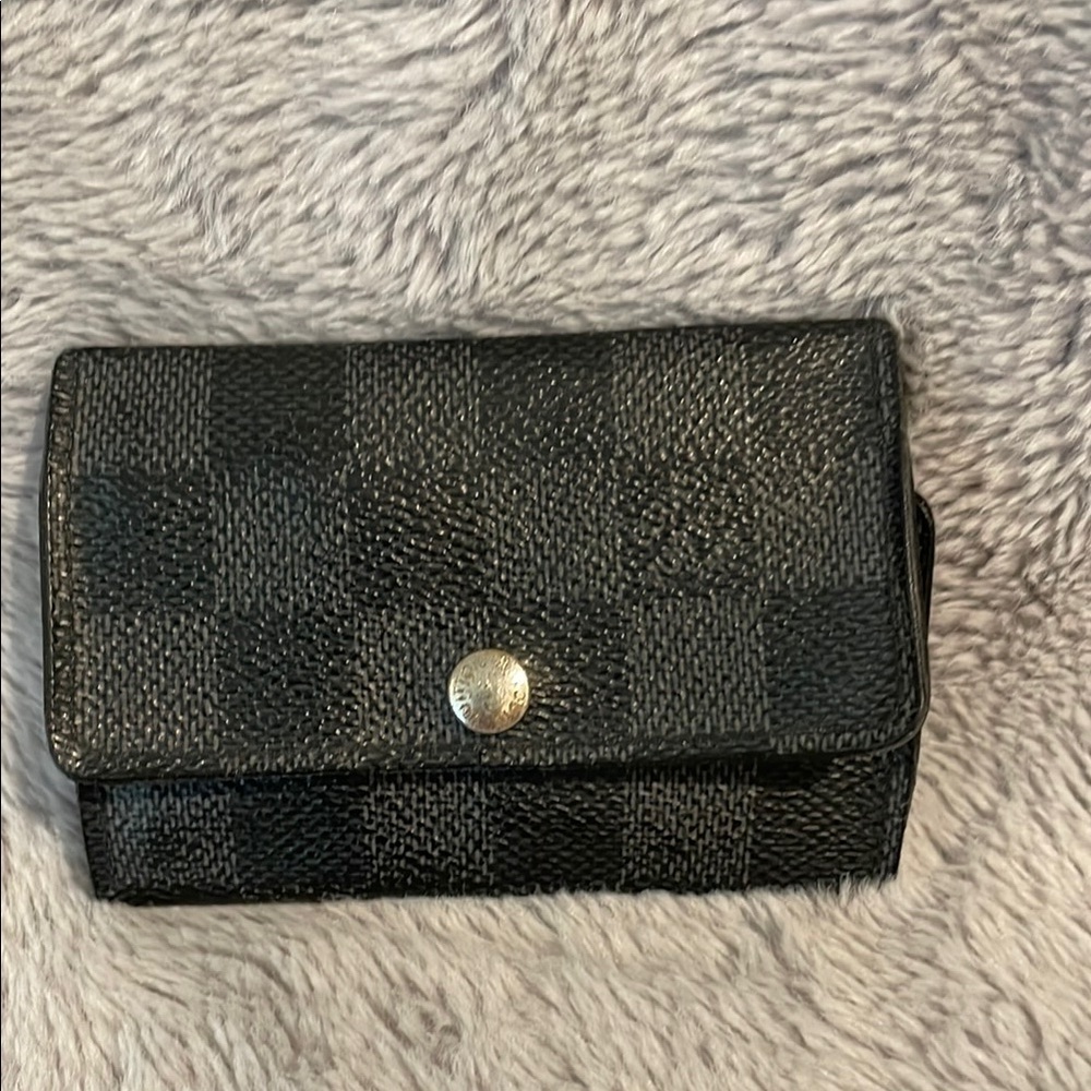 Louis Vuitton Black Damier 6-Ring Key Holder Wallet